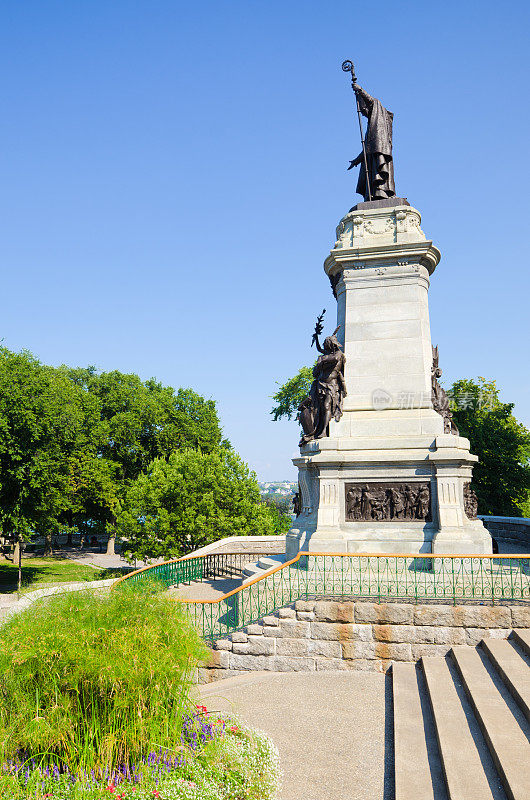 雕像François de Laval在魁北克市，加拿大